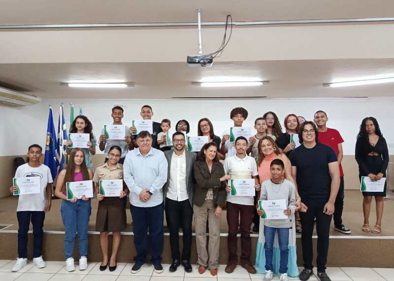 Projeto de Inclusão Digital celebra mais uma turma formada